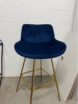 Blue Velvet Bar Stool with Gold Metal Legs – Modern Counter Height