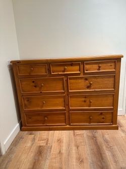 Bedroom Set: Large Dresser, Lingerie Dresser, two nightstands
