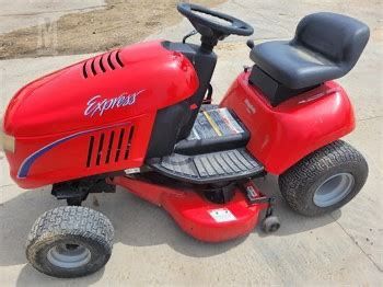 Simplicity Riding Lawn mower