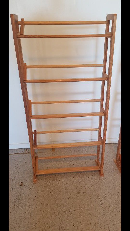 Wood Multimedia Storage Shelf / Rack