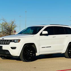 2018 Jeep Grand Cherokee Altitude 