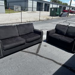 Black Couch Set *FREE DELIVERY*
