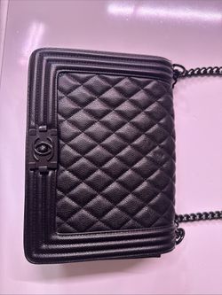 2017 Chanel Boy Bag So Black Quilted Caviar Old Medium 
