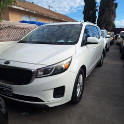 2015 Kia Sedona