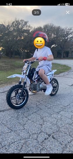 Dirt bike