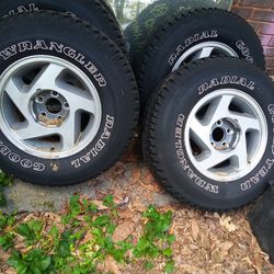 Good Tires And Wheels $200