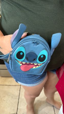 Loungefly stich wristlet