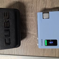 CaddyTalk CUBE Golf Rangefinder