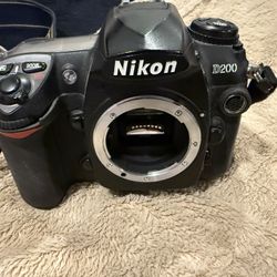 Nikon D200 Digital Camera Body