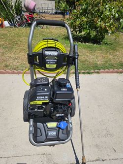 3200 PSI 2.3 GPM Cold Water 196 cc Kohler Gas Pressure Washer