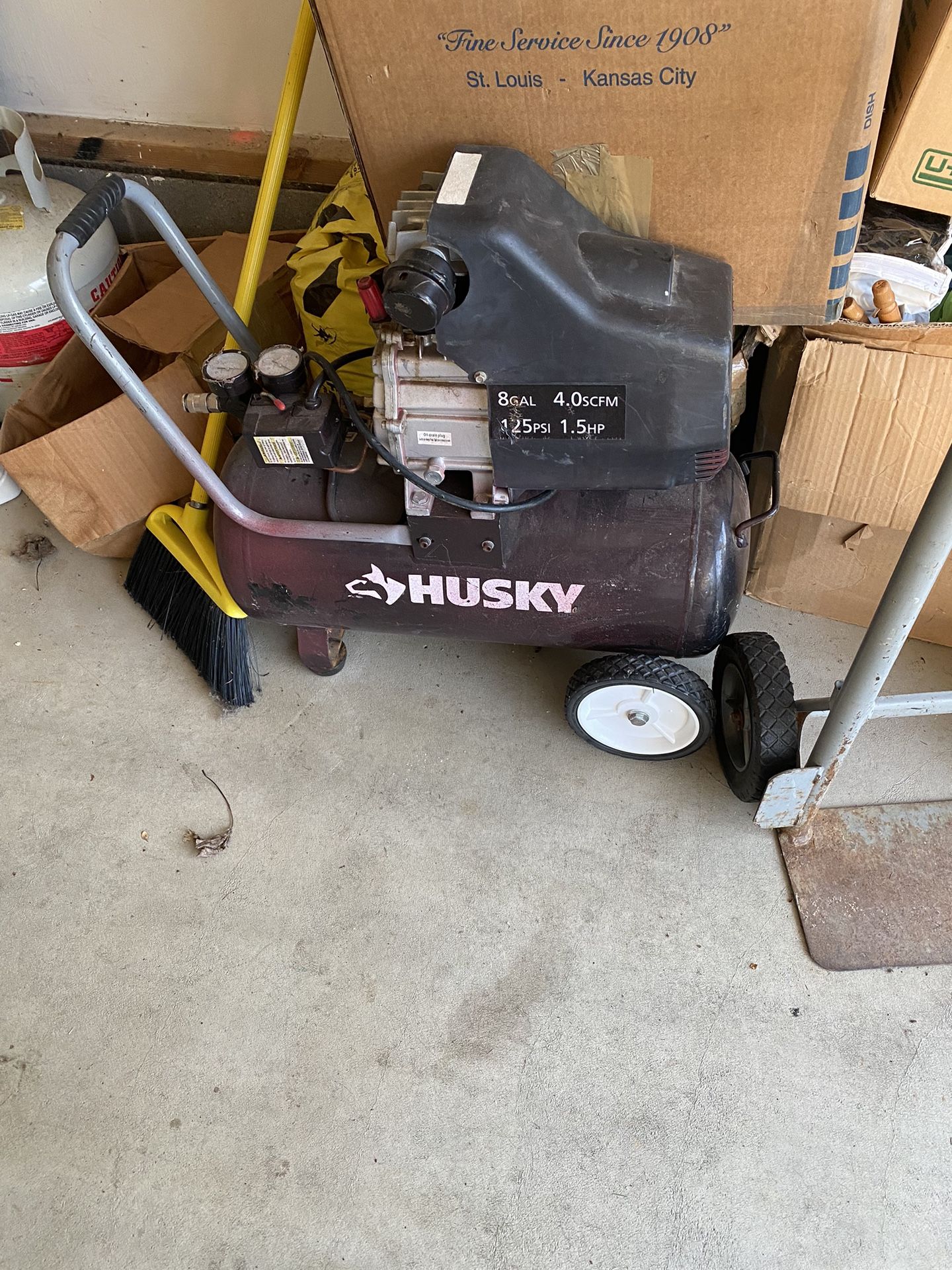 Air Compressor + Accesories