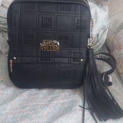 Steve Madden 👉 New