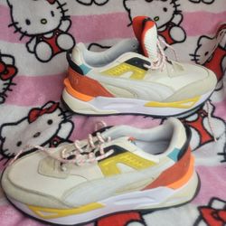 Pumas Shoes Size 8.5 Mens 