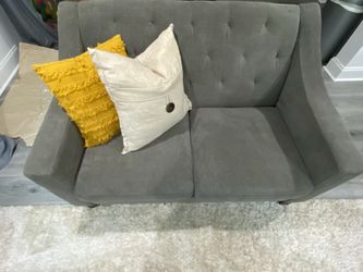 Sofa set