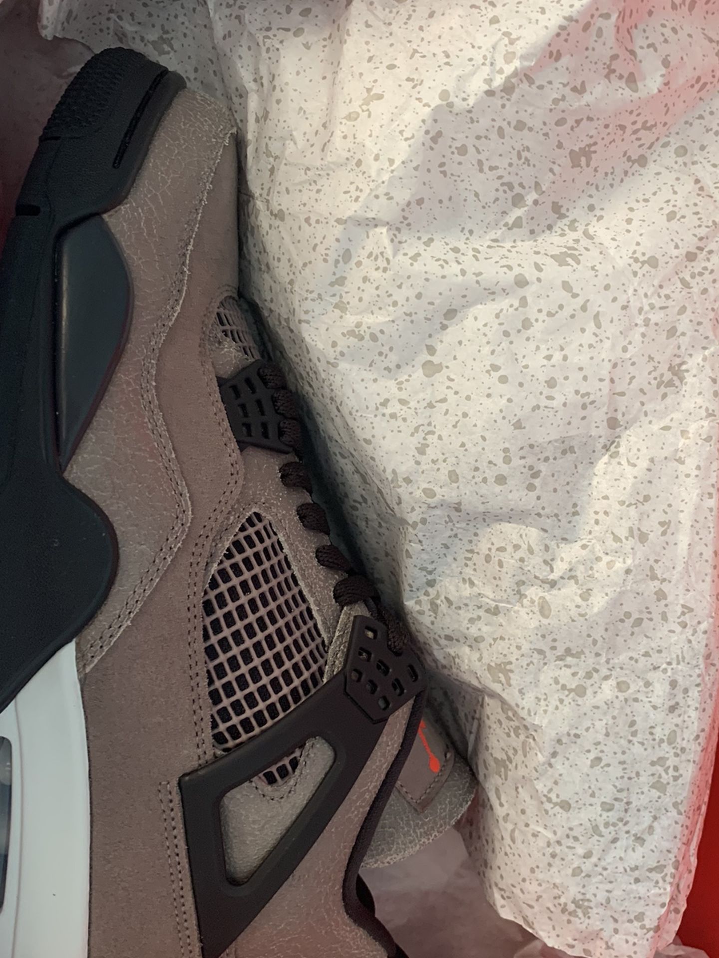 Jordan 4 Taupe Haze Size 10