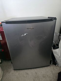 Mini Fridge Whirlpool