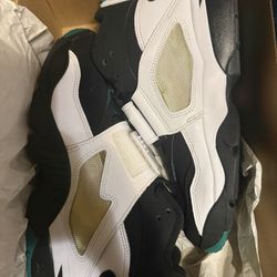 Nike Air Diamond Turf 93 Sz 10.5. $75