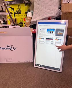 Wall mount 32”touchscreen