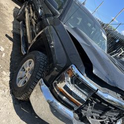 19 Silverado Parts Only 60k Miles 