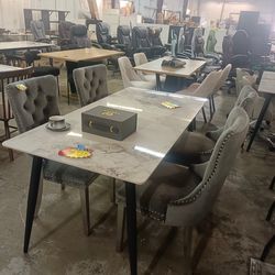 A marble table, four chairs, a set of 5   $399  Warehouse Address: 2745 Boone st  Columbia sc 29204 Behind DOLLAR TREE 【First Gate entrance with Mailb