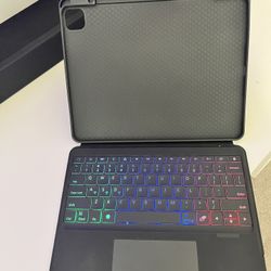 DUX DUCIS iPad Keyboard iPad Pro 12.9 Case with Keyboard (2020/2021/2022), Multi-Touch Trackpad and Pencil Holder, 7 Color Backlitw Wireless Detachabl