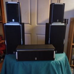 Yamaha Speakers 