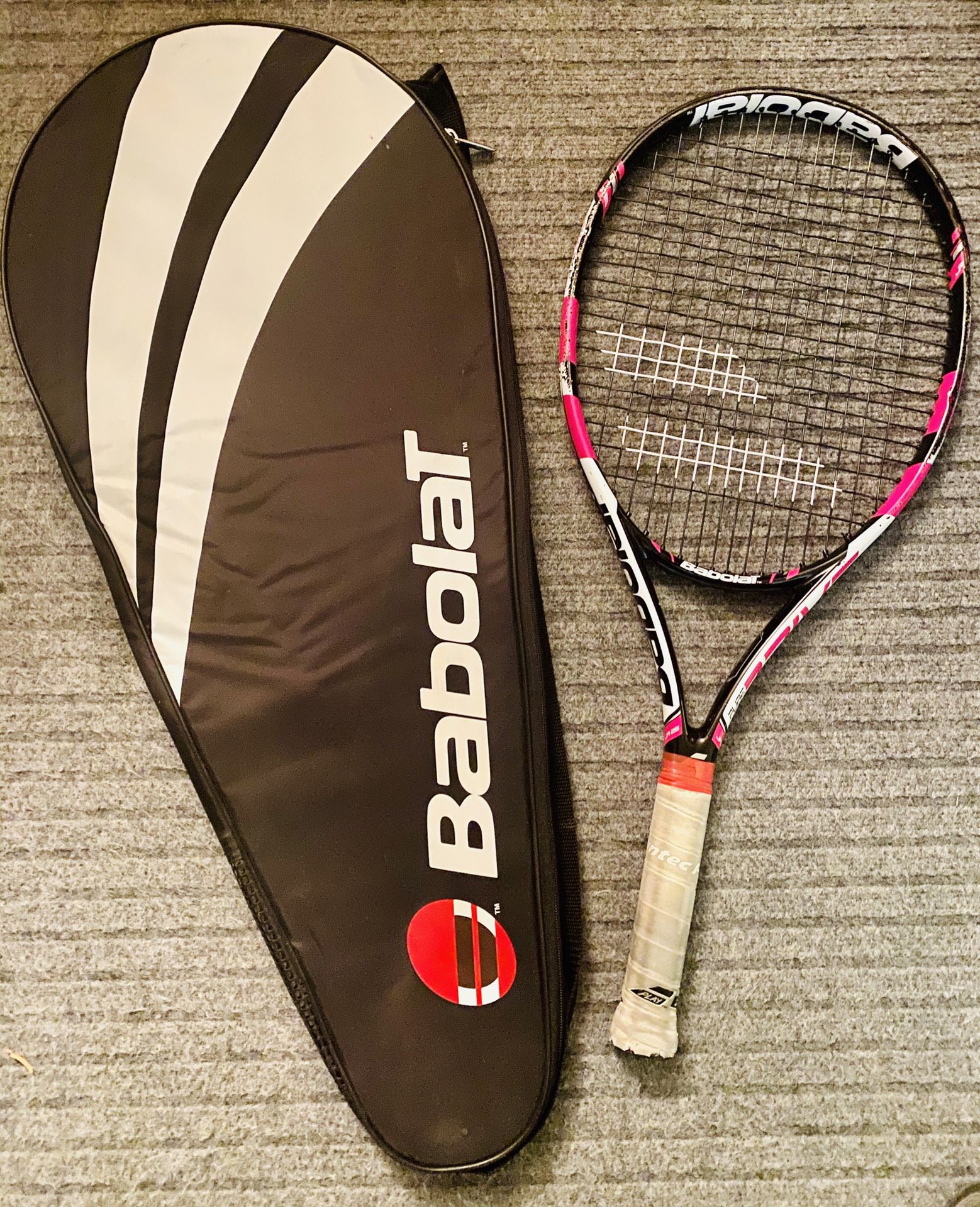 Babolat tennis racket for JR or small adult with bag