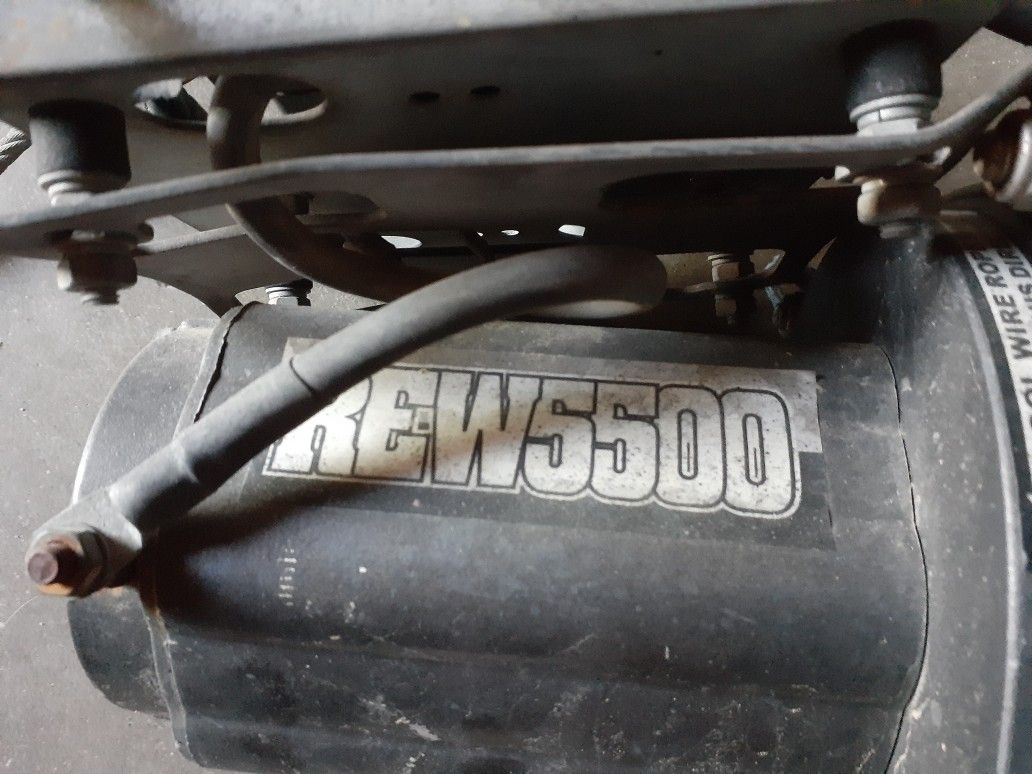 REW5500 Winch
