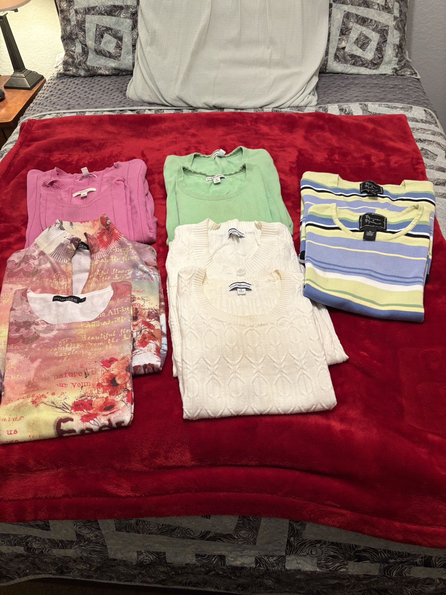 5 Women’s Cardigan Sets