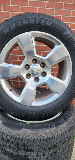 Used OEM Chevy 20" Polished Wheels & Tires – 6x139.7 Bolt Pattern