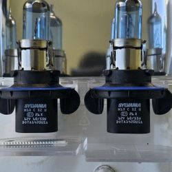 Sylvania Silverstar zXe H13 Headlights