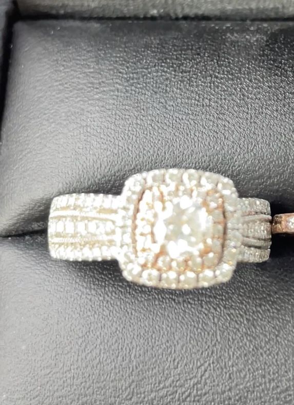Engagement Ring 