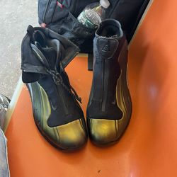 Acg Boots