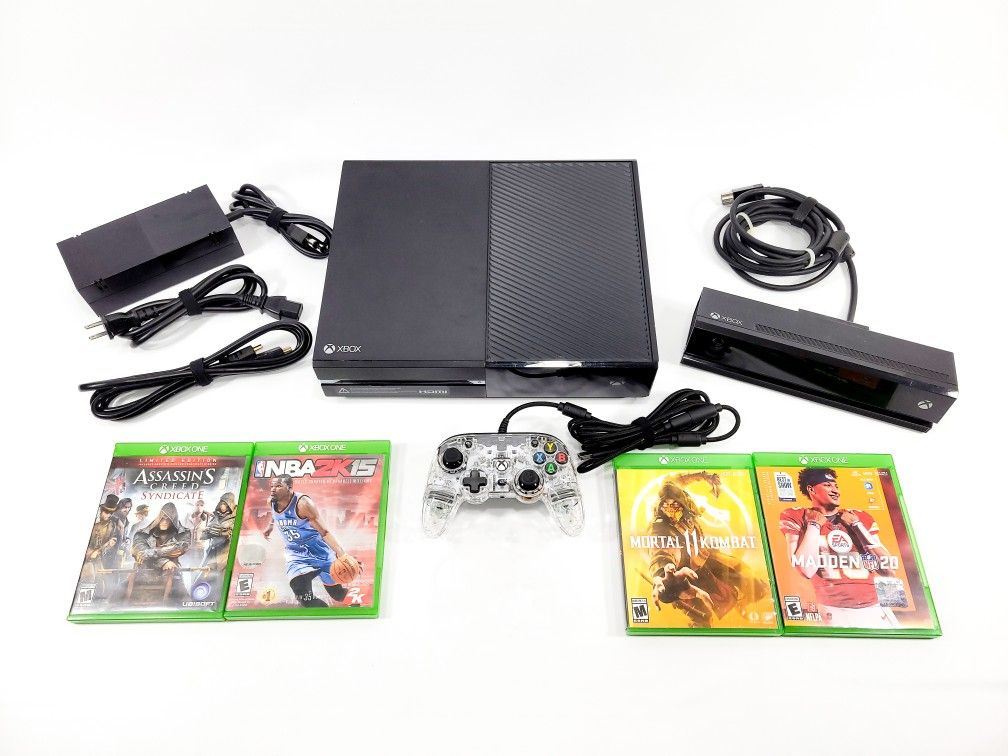 Microsoft Xbox One 500GB Console Ultimate Game Bundle