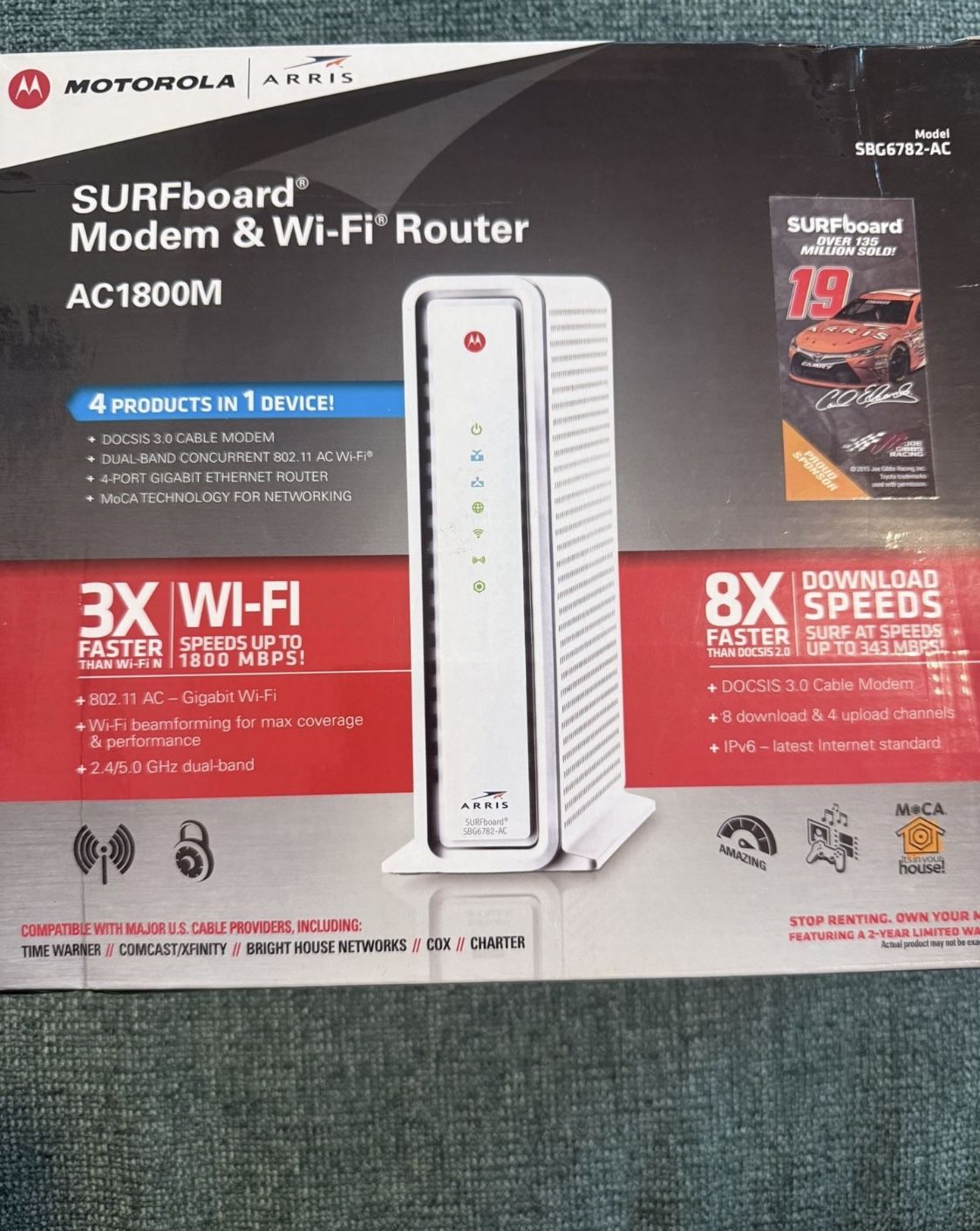 Motorola SURFboard Modem & Wi-Fi Router AC1800M