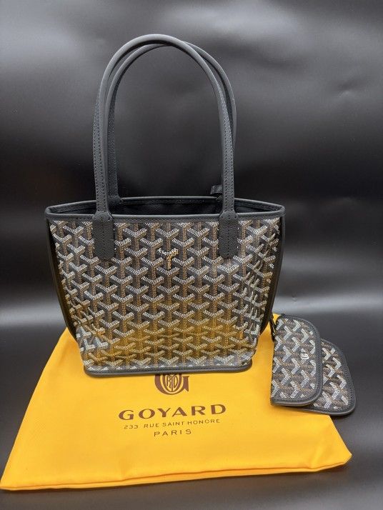 Goyard Black Reversible Mini Anjou in Black