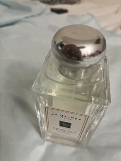 Joe Malone English Pear and freesia perfume
