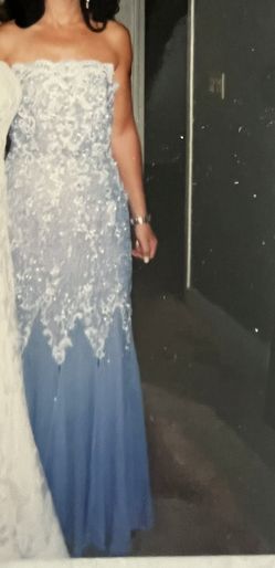 Gown DESIGNER 4/6