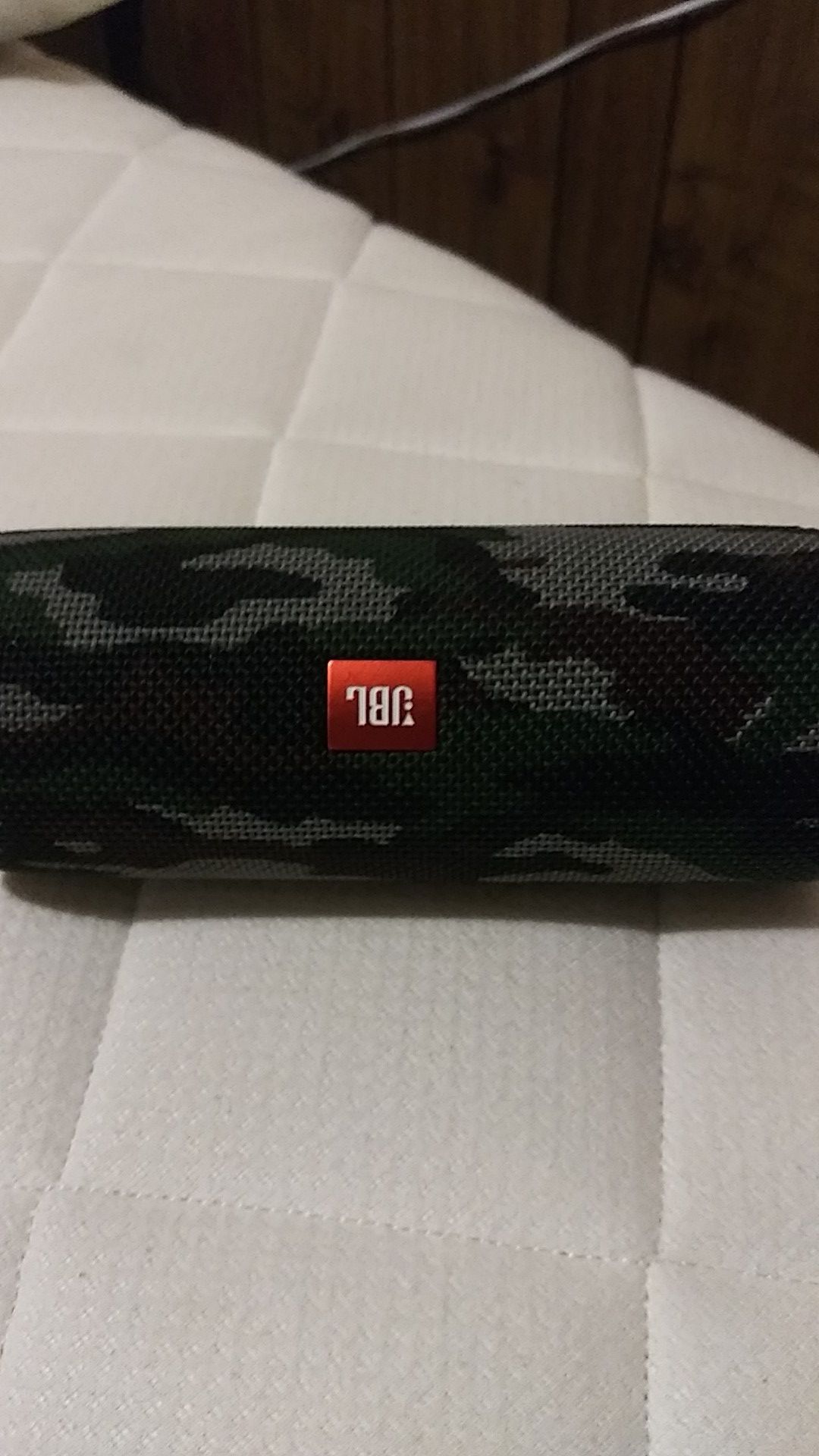 Samsung s3 gear jbl Bluetooth speaker