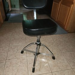Drummer's throne