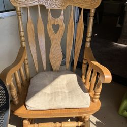 Oak Rocking Chair 