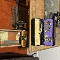 Antique white Treadle Sewing Machine In Cabinet