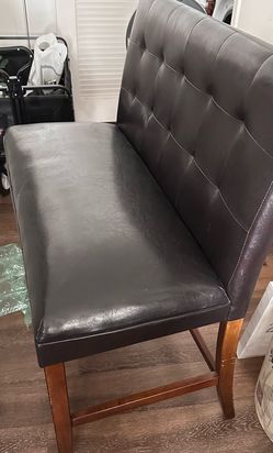 Barstool bench