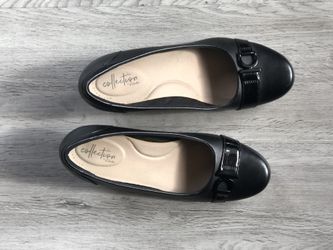 Clarks Women s Flores Poppy Wedge Pumpn for Sale in Artesia CA OfferUp