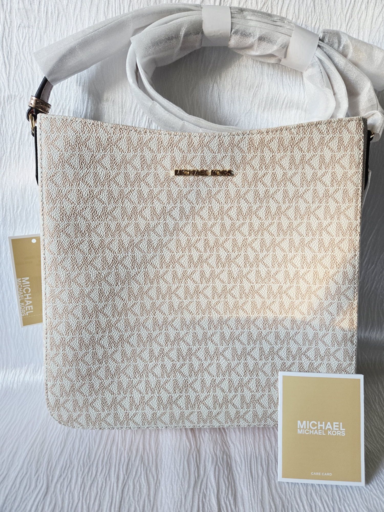 Michael Kors Jet Set Travel Large Metallic Signature logo Bag Rose Gold