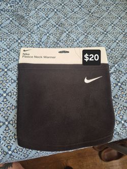 Nike Neck Warmer