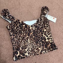 New Small chettah leopard animal print short stretchy crop top gothic goth retro