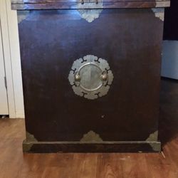 Chinese Liquor Cabinet