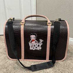 Betty Boop Deluxe Small Pet Carrier