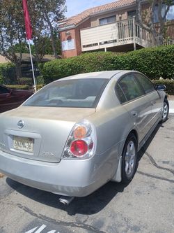 2005 Nissan Altima